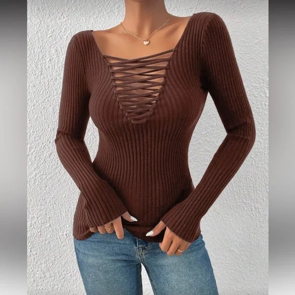 Cozy crisscross front ribbed knit sweater top - Picture 2 of 6